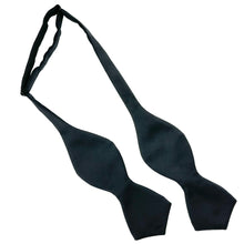 Charger l'image dans la galerie, Noeud Papillon à nouer en satin noir pointe